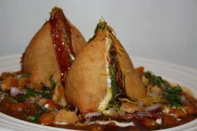 Samosa Chat